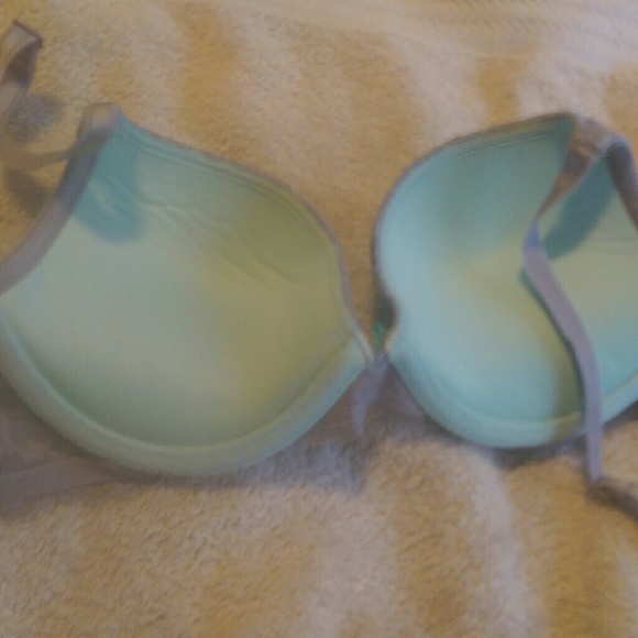 32C Victoria's Secret Dream Angels Push Up - Picture 2 of 6